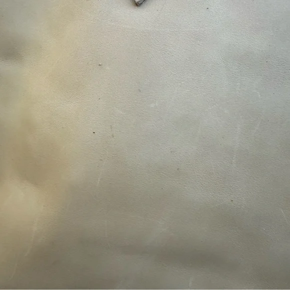 Able Selam 100% Leather Tote in Pebble 3 Deep Pockets Better with Age - Picture 11 of 11